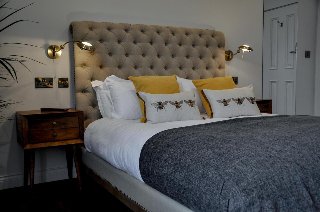 Upstairs At 33 - Self Check In Boutique Accommodation In Worcester Centre 外观 照片